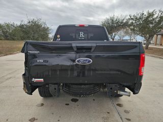 2015 Ford F-150 XLT - Exterior Rear Center Image